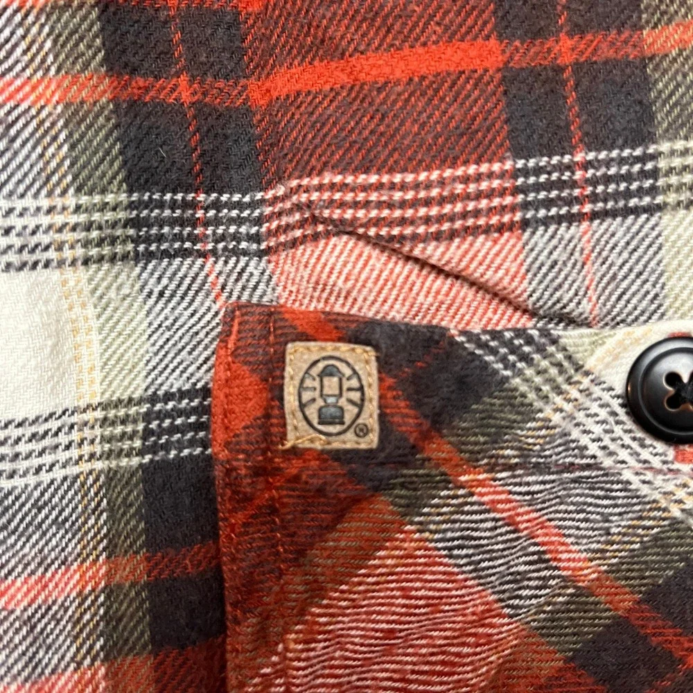 Coleman Shirt Jacket Mens S Red Plaid Quilted Lined‎ Flannel Shacket Button Up